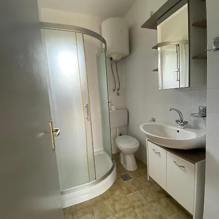 Tabako Apartamento Povile