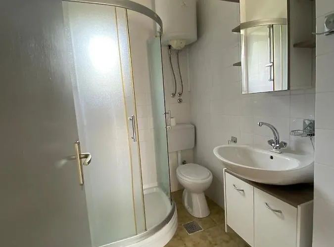 Vito Apartman Povile